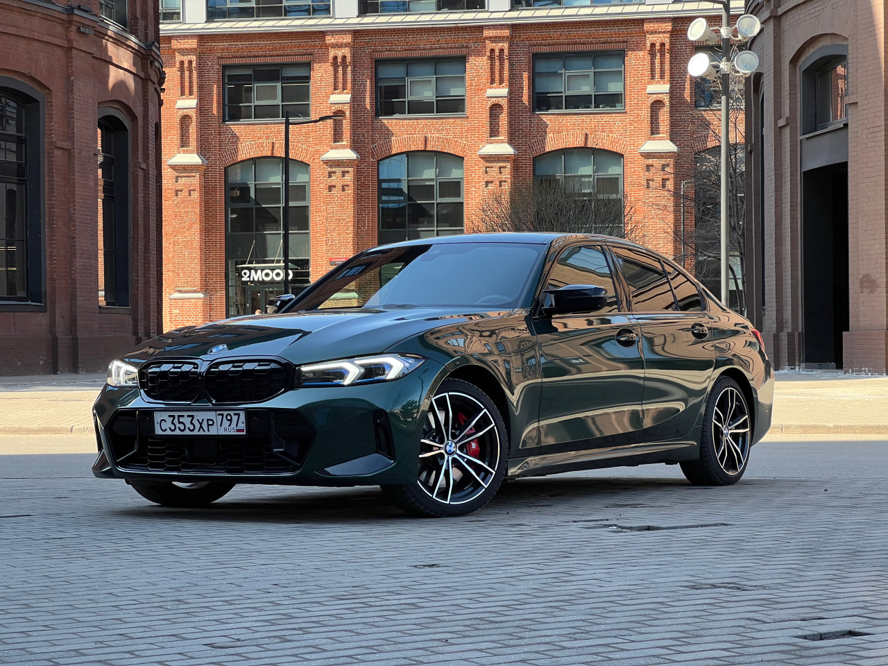 https://leocars-rental.ru/media/car_photos/eade4b3acb724c2787c7/photo_2026-04-04_23-15-54.jpg